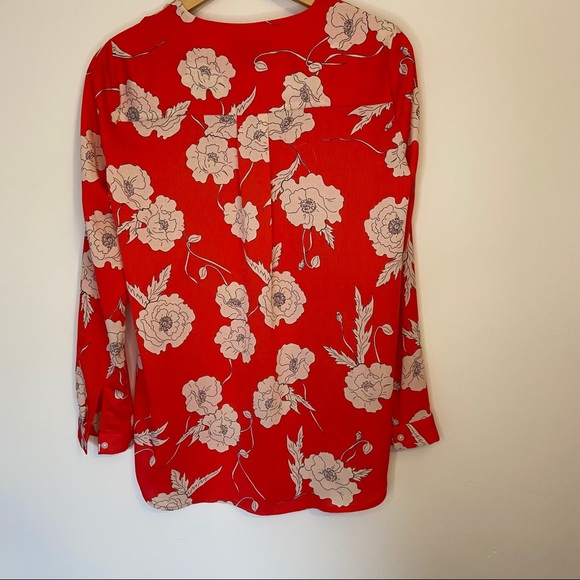 Button Down Printed Blouse - Picture 5 of 5